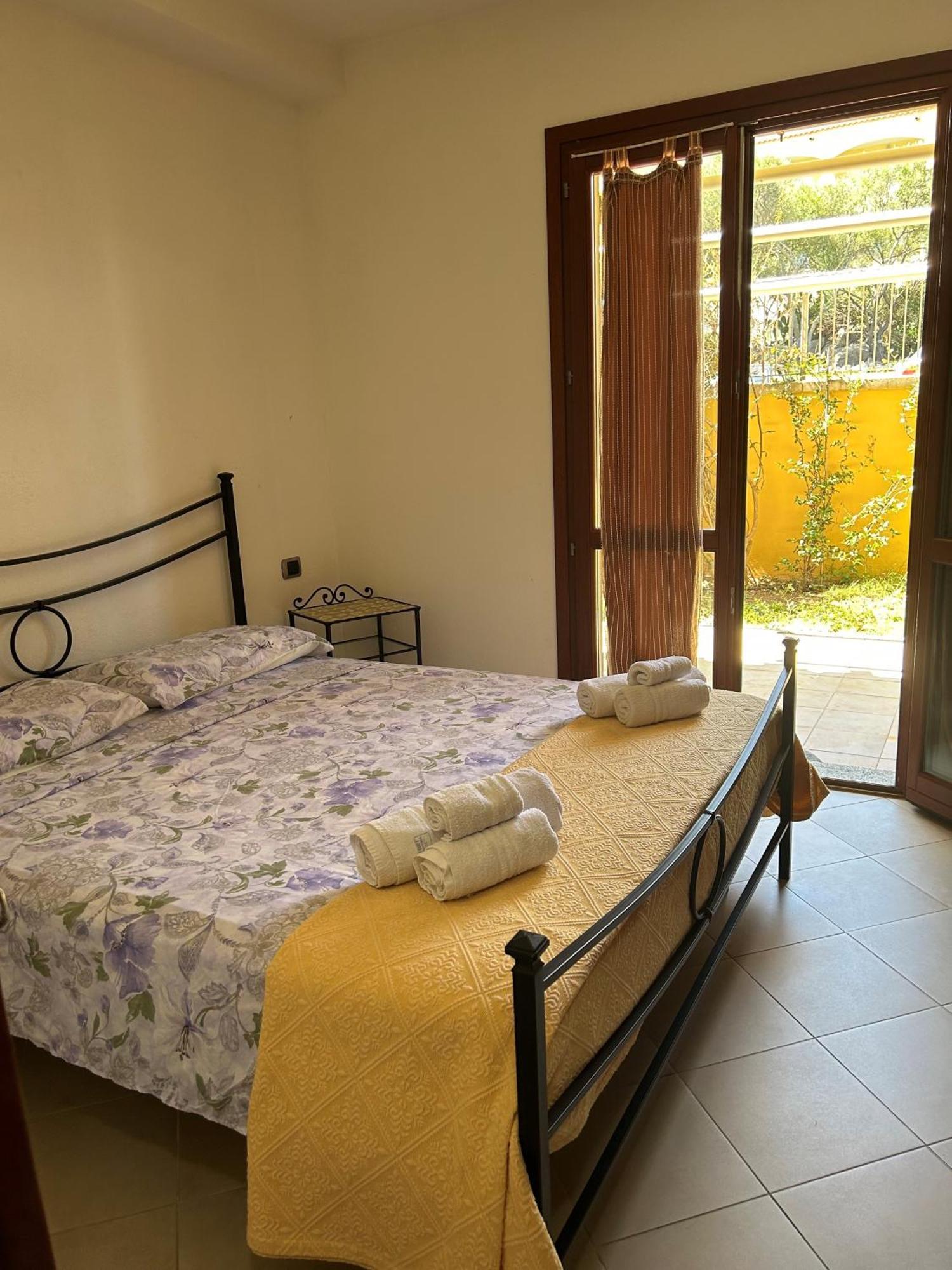 La Casa Azzurra Apartment La Maddalena  Ngoại thất bức ảnh